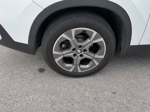 Certified 2023 BMW X1 xDrive28i w/ Premium Package AWD/4WD image 3