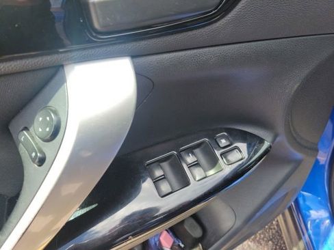 Used 2020 Mitsubishi Eclipse Cross AWD image 11