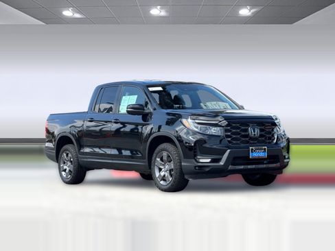 Certified 2024 Honda Ridgeline TrailSport image 6