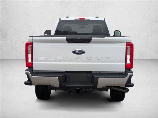 New 2026 Ford F250 XLT w/ FX4 Off-Road Package AWD/4WD image 8