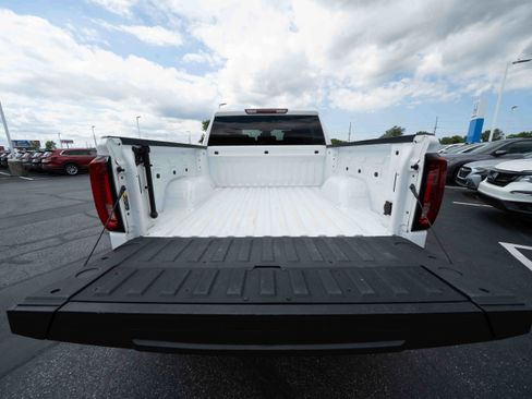 Used 2025 GMC Sierra 1500 SLT AWD/4WD image 27
