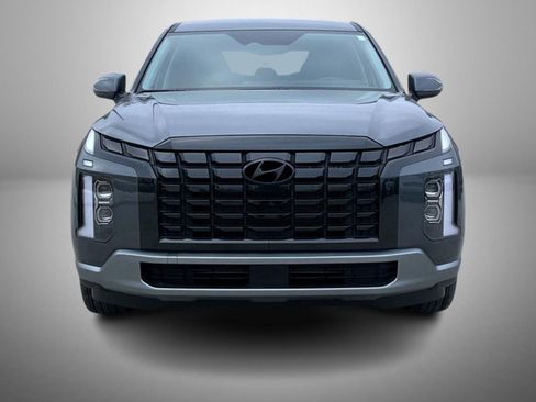Certified 2025 Hyundai Palisade SE image 2