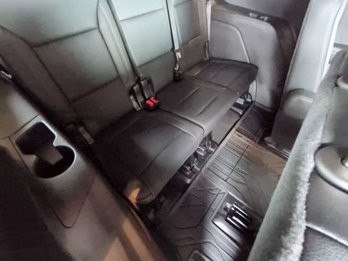 Used 2025 Chevrolet Tahoe High Country image 29