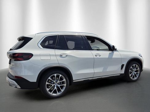 New 2026 BMW X5 sDrive40i RWD image 7