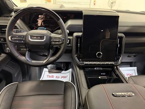 New 2026 GMC Yukon XL AT4 Ultimate w/ LPO, Floor Liner Package image 21