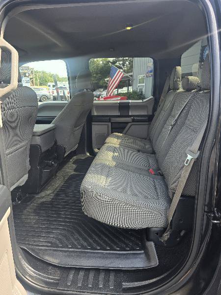 Used 2015 Ford F150 XLT RWD image 4