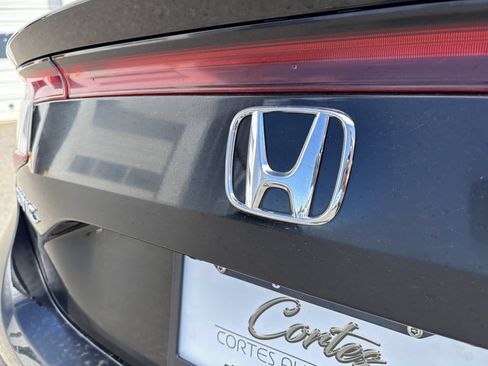 Used 2024 Honda Civic Sport image 9