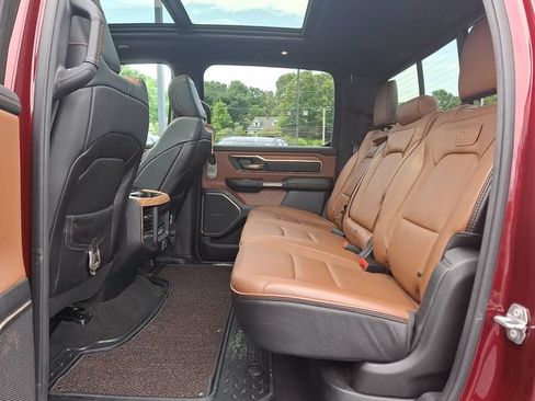Used 2019 RAM 1500 Limited AWD/4WD image 11