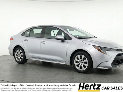 Used 2025 Toyota Corolla LE FWD image 1