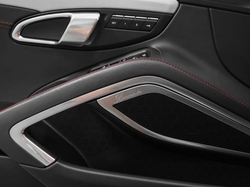 Certified 2022 Porsche 718 Boxster RWD image 60