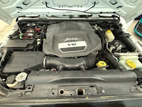 Used 2016 Jeep Wrangler Unlimited Sport w/ Quick Order Package 24S image 31