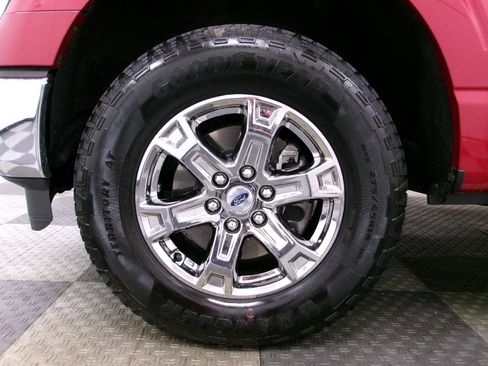 Used 2023 Ford F150 Lariat w/ Trailer Tow Package AWD/4WD image 17