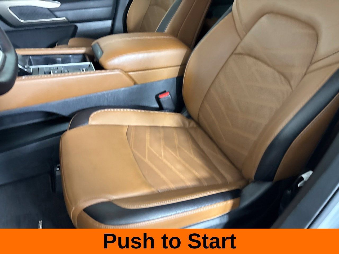 Used 2025 Nissan Pathfinder Platinum w/ Cargo Package FWD image 11
