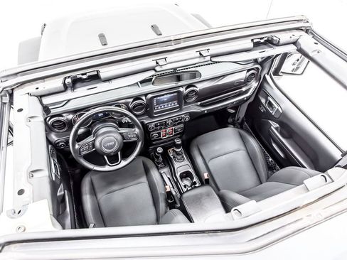 Used 2020 Jeep Wrangler Unlimited Sport image 34