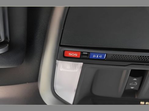 Used 2026 Subaru Forester Premium AWD/4WD image 39