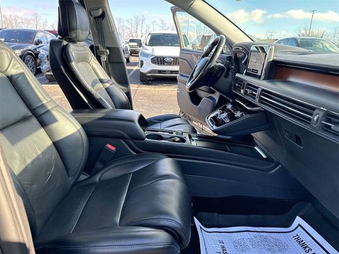 Used 2022 Lincoln Corsair Reserve w/ Equipment Group 201A image 23