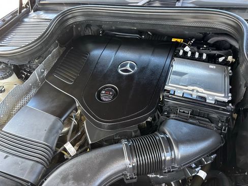 Used 2024 Mercedes-Benz GLE 450e 4MATIC image 33
