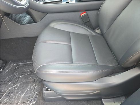 New 2026 Lincoln Aviator 2WD w/ Jet Appearance Package image 17