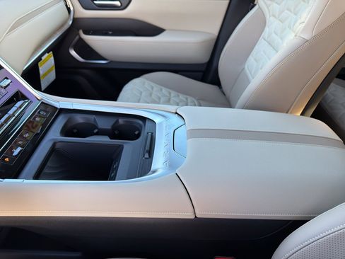 New 2026 Nissan Armada Platinum Reserve w/ Accent Package image 29