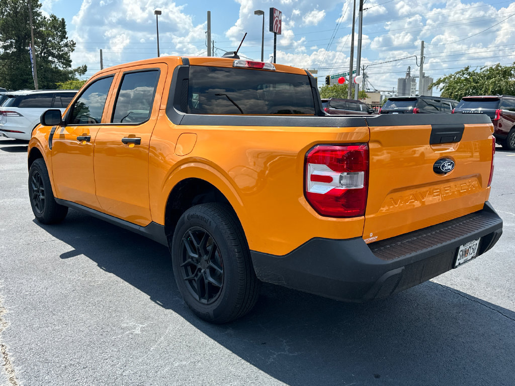 Certified 2026 Ford Maverick XL FWD image 5