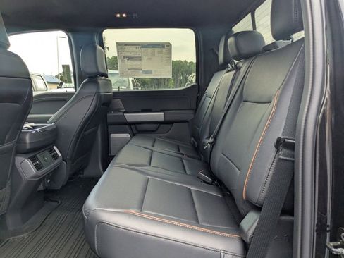 New 2025 Ford F150 Lariat w/ Equipment Group 501A Mid image 14