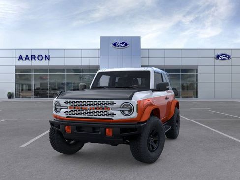 New 2025 Ford Bronco Stroppe Edition image 2