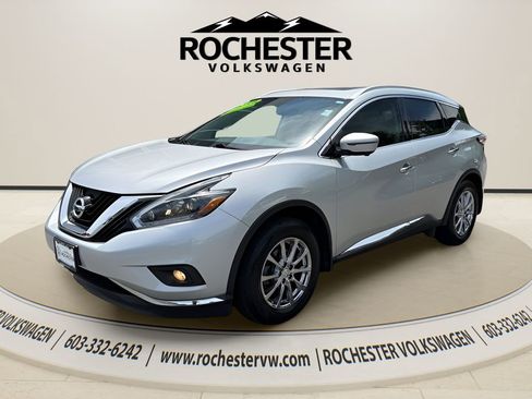 Used 2018 Nissan Murano SL w/ Moonroof Package AWD/4WD image 2