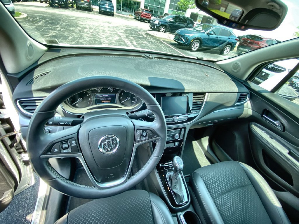 Certified 2022 Buick Encore Preferred AWD/4WD image 10