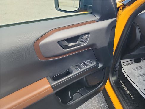 Used 2021 Ford Bronco Sport Badlands w/ Badlands Package image 12