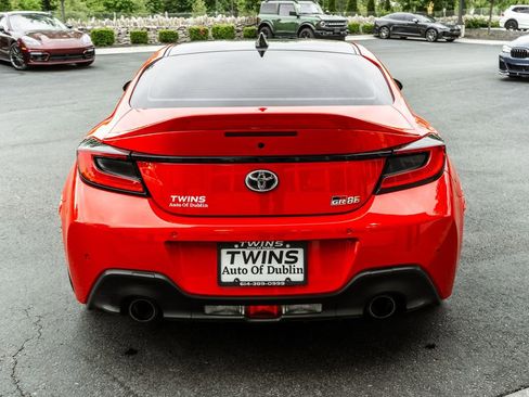 Used 2023 Toyota GR86 Premium RWD image 34
