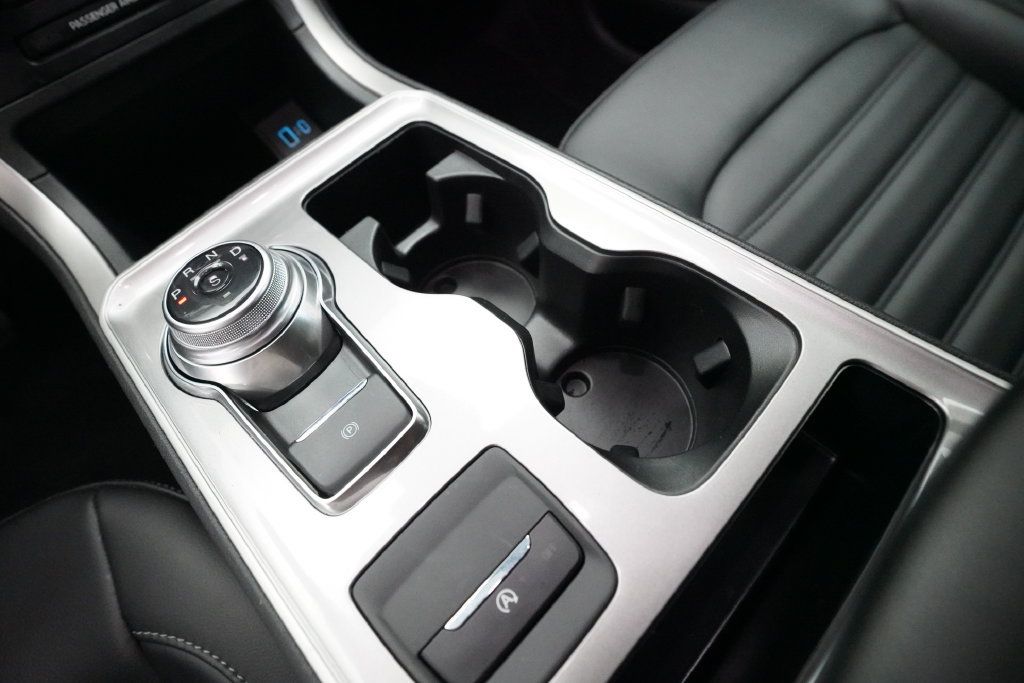Used 2024 Ford Edge SEL w/ Convenience Package AWD/4WD image 17