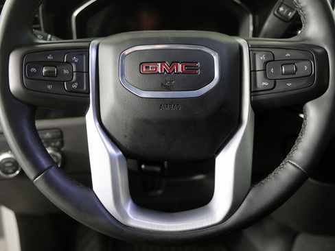 Used 2024 GMC Sierra 1500 SLE image 5