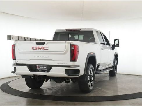 Used 2024 GMC Sierra 2500 Denali w/ Denali Reserve Package image 7