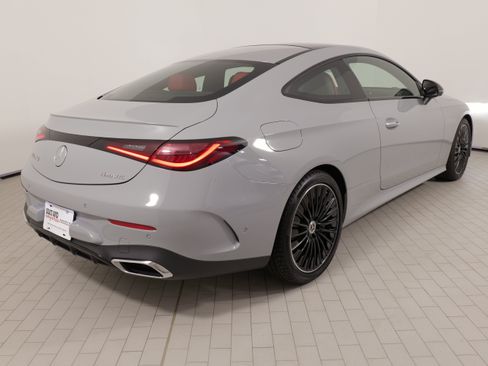 Used 2026 Mercedes-Benz CLE 450 4MATIC Coupe image 11