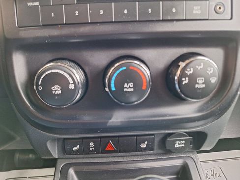 Used 2016 Jeep Patriot Sport w/ Power Value Group image 19