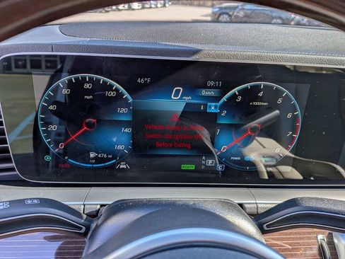 Used 2022 Mercedes-Benz GLS 450 4MATIC image 11