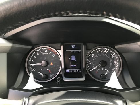 Certified 2023 Toyota Tacoma TRD Sport w/ Technology Package image 16