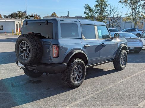 New 2025 Ford Bronco Badlands image 5
