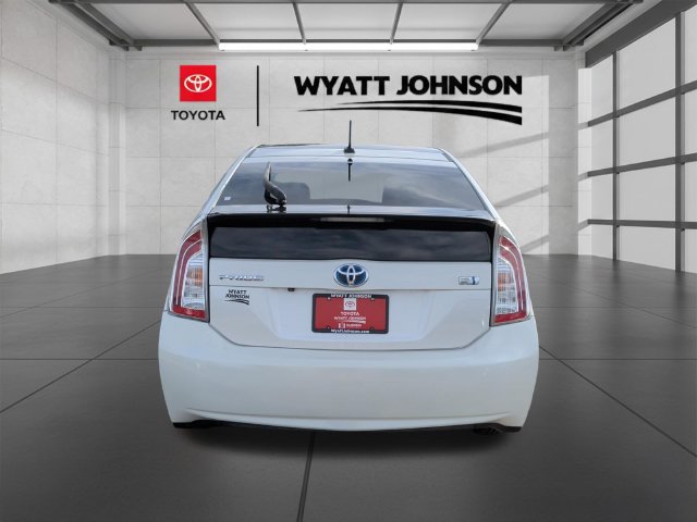 Used 2014 Toyota Prius Three w/ Solar Roof Package FWD image 6