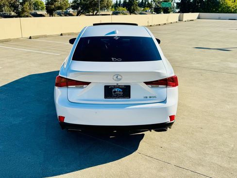 Used 2020 Lexus IS 300 w/ Premium Package image 15