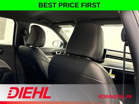 New 2026 Jeep Compass Limited AWD/4WD image 13