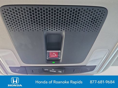 Used 2025 Honda Accord LX image 28