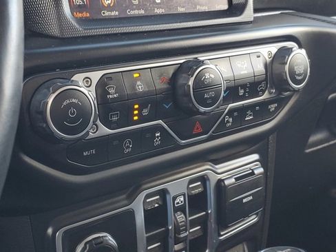 Certified 2020 Jeep Gladiator Rubicon image 19