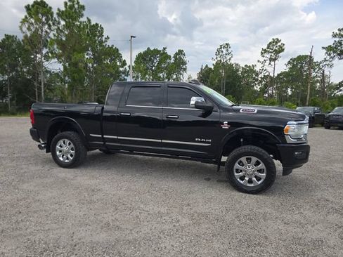 Used 2021 RAM 2500 Limited AWD/4WD image 2