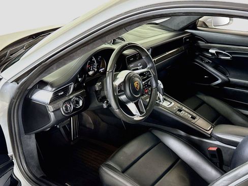Used 2017 Porsche 911 Turbo AWD/4WD image 13