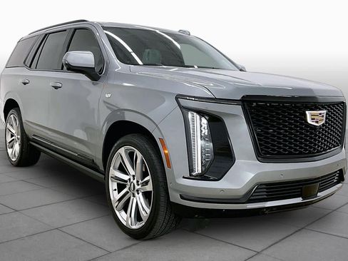 Used 2025 Cadillac Escalade Sport Platinum w/ LPO, Floor Liner Package AWD/4WD image 3