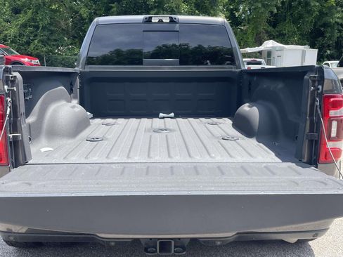 Used 2024 RAM 3500 Limited AWD/4WD image 7