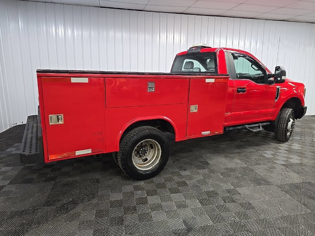 Used 2019 Ford F350 XL w/ Power Equipment Group AWD/4WD image 3