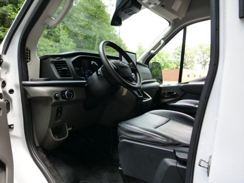 Used 2022 Ford Transit 350 148 High Roof AWD image 20