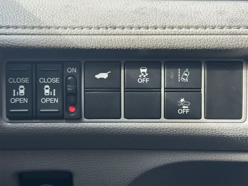 Used 2019 Honda Odyssey EX-L image 24